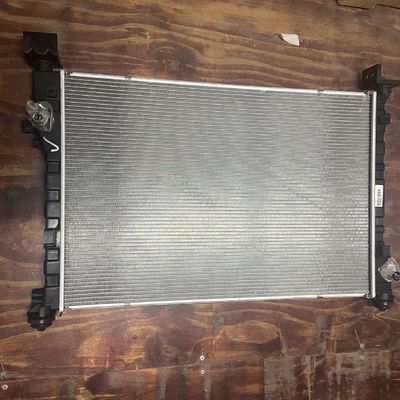Maxus EV30 Αλουμινίου πλαστικού δεξαμενής νερού Συμπιεστήρας ψυκτικού ASM OE C00122258 για την εγκατάσταση αυτοκινήτων