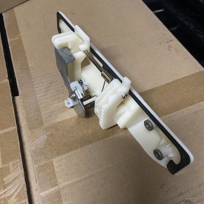 Κρατητήριο πίσω πόρτας για Maxus T60 C00100162