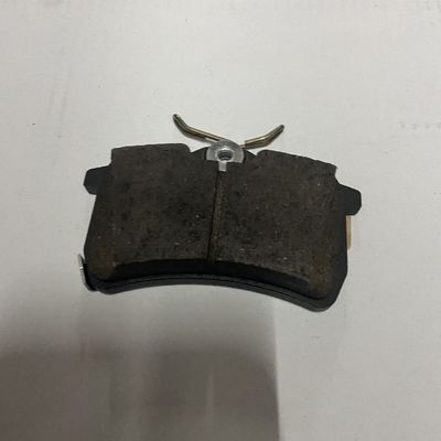 ROEWE I6 και MG5 πίσω πλακέτες φρένων OE 10400936 για απαιτήσεις πελατών