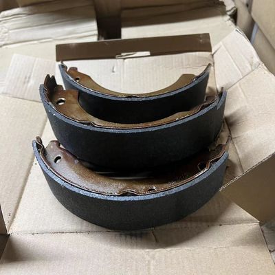 SAIC MOTOR MAXUS V90 Πλακέτες χειρής πέδησης C00233816 για βελτιωμένη απόδοση πέδησης